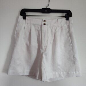Ladies SZ 2 Madewell White Drapey Twill Short